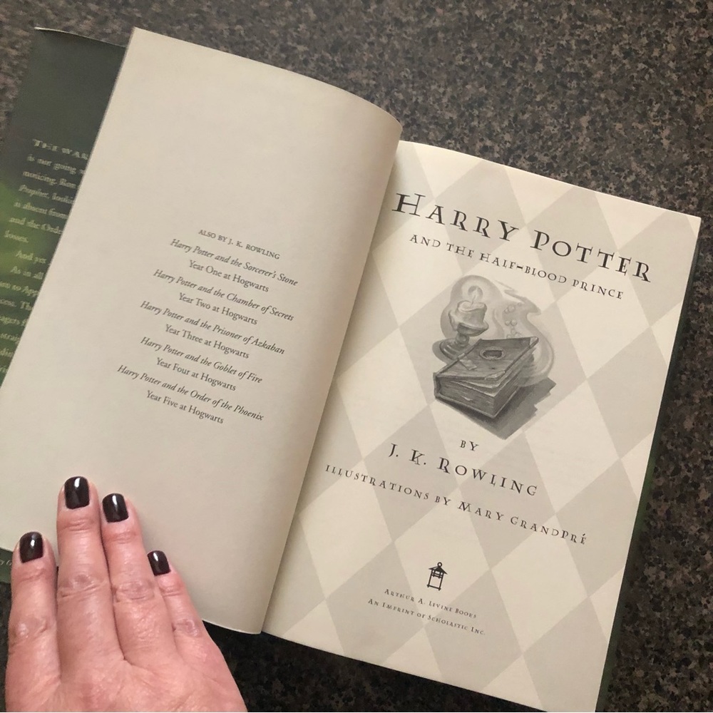 Harry Potter and The Half-Blood Prince by J.K. Rowling - Picture 3 of 4